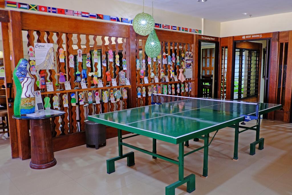 West Gorordo Hotel Cebu Buitenkant foto