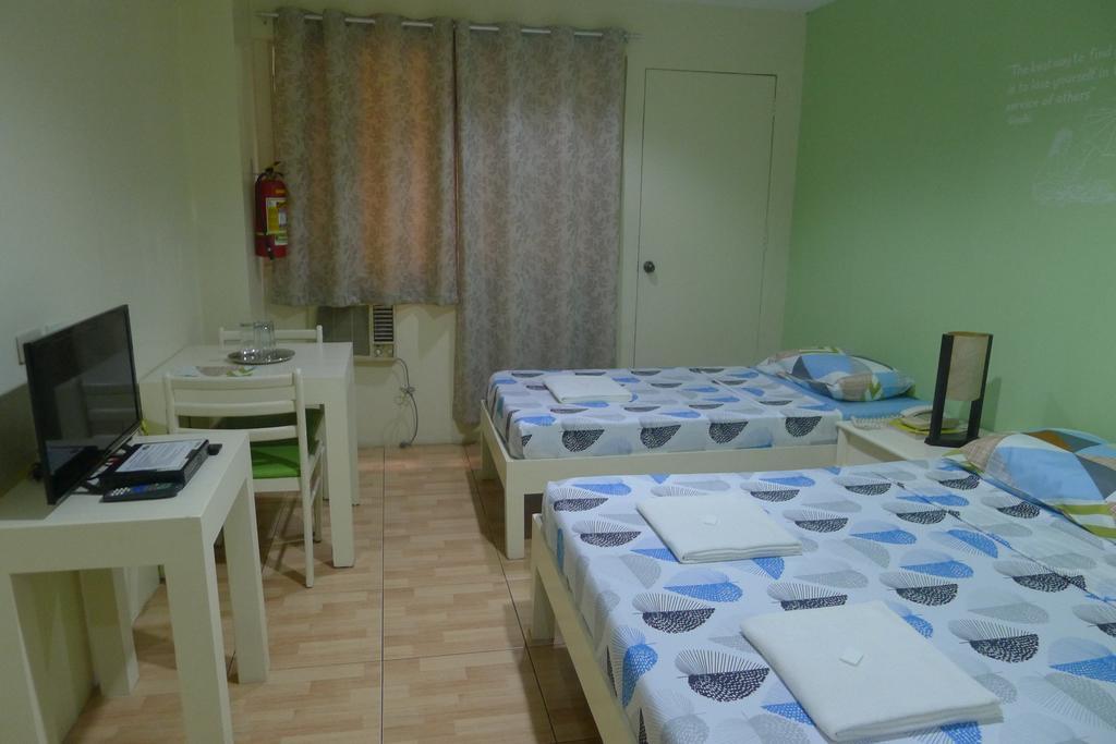West Gorordo Hotel Cebu Buitenkant foto